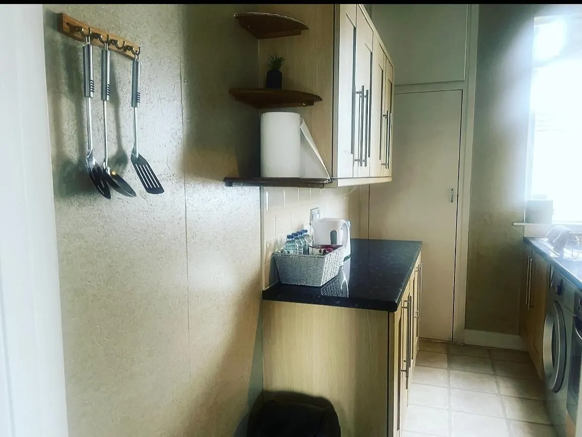 Luxury 1-Bed Apartment With Stunning City Views Perfect For Short Stays In London United Kingdom